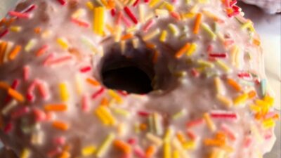 A photograph of Rollo's Doughnuts in Hinckley