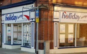 Holiday Lounge Hinckley