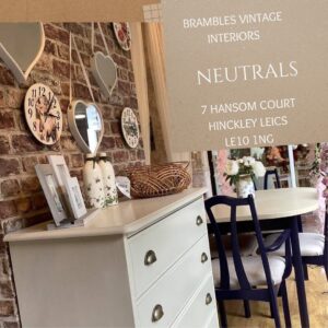Brambles chest of drawers